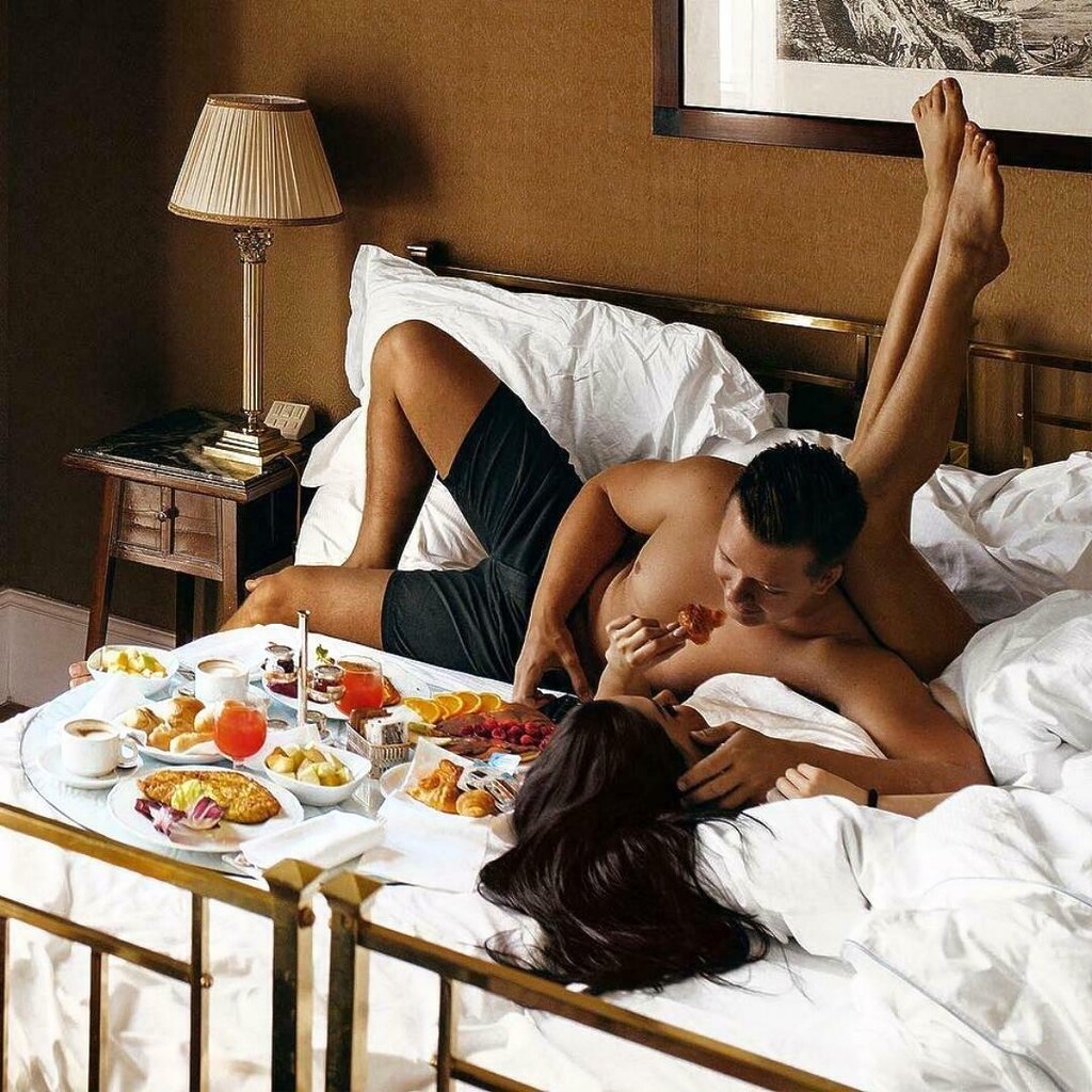 sugar daddy with sugar baby in bed